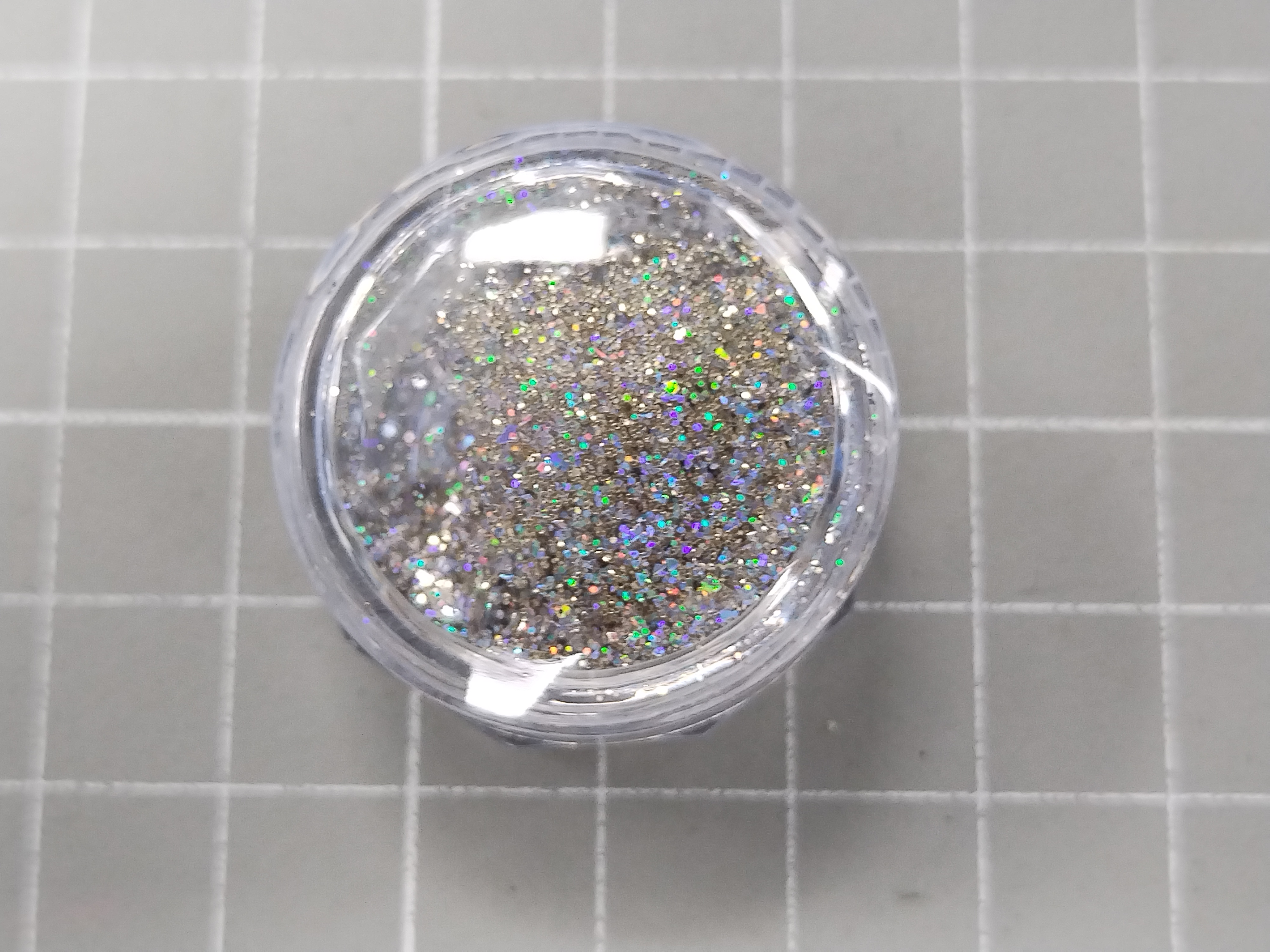 QC Photo - Women's DIY nail art glitter and sparkling decorations