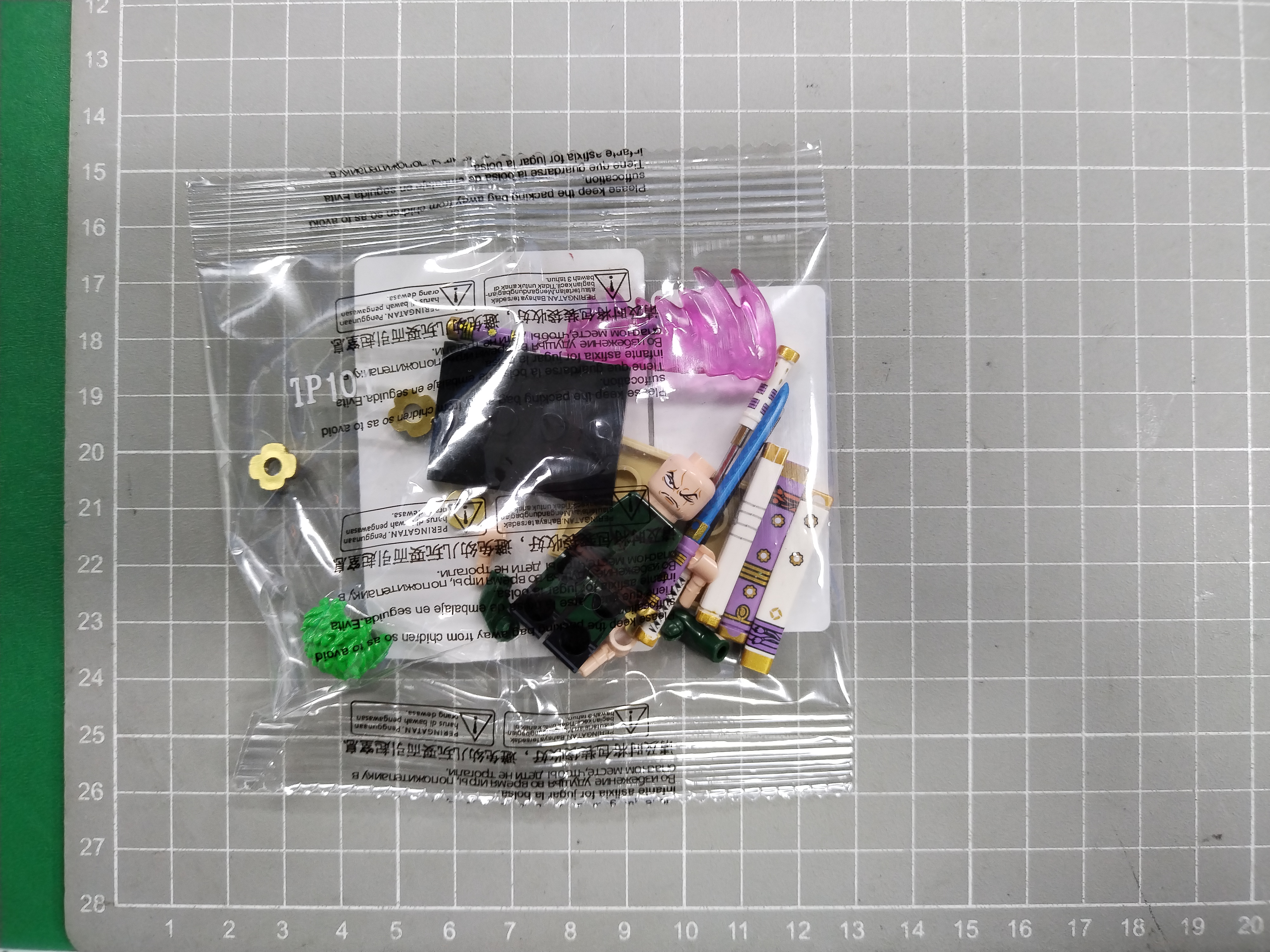 QC Photo - Lego One Piece Figures