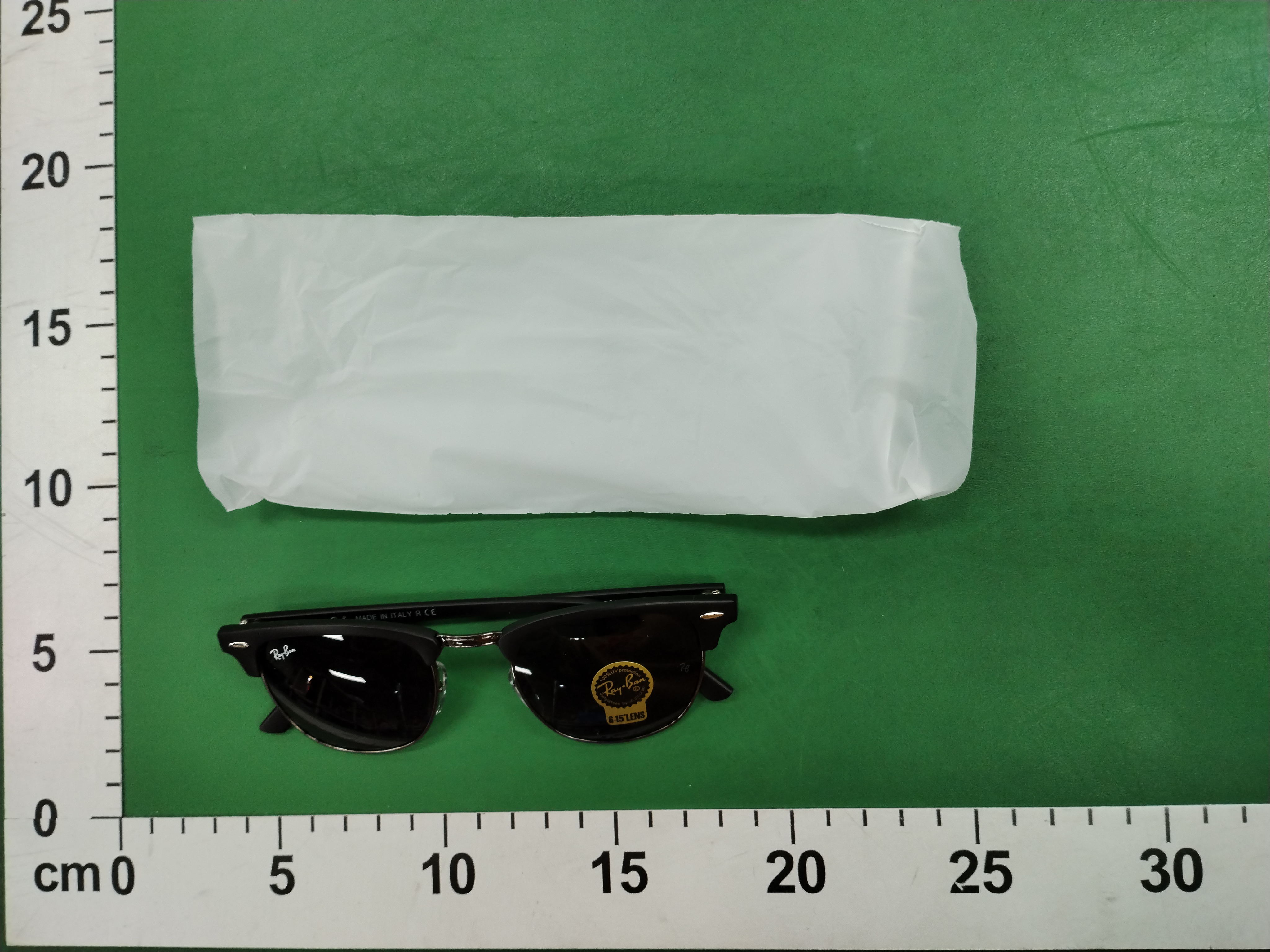 QC Photo - Bunch of UV Protected Ray-Ban Sunglasses