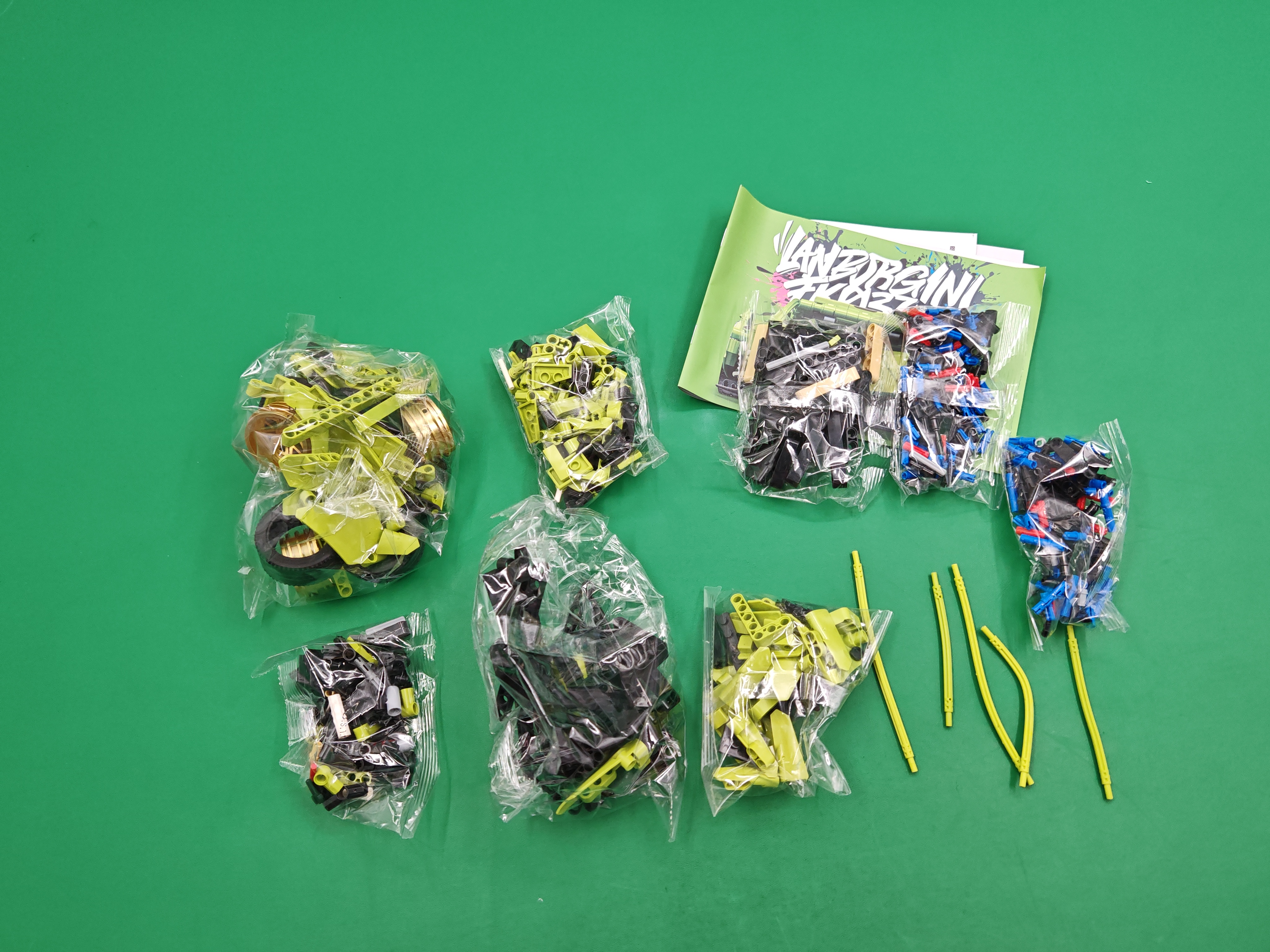 QC Photo - Lego Lamborghini Sian