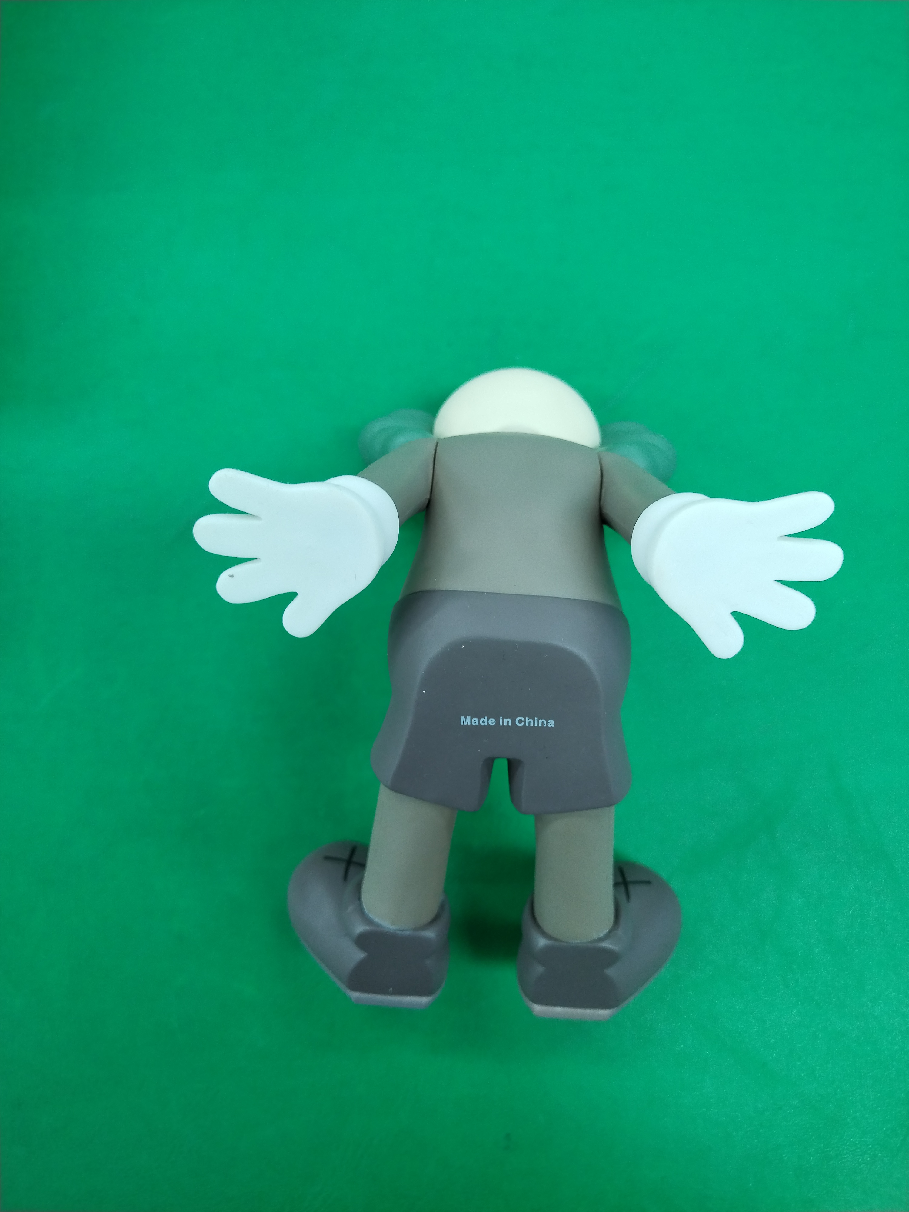 QC Photo - Sitting Kaws Figures (3 Variants)