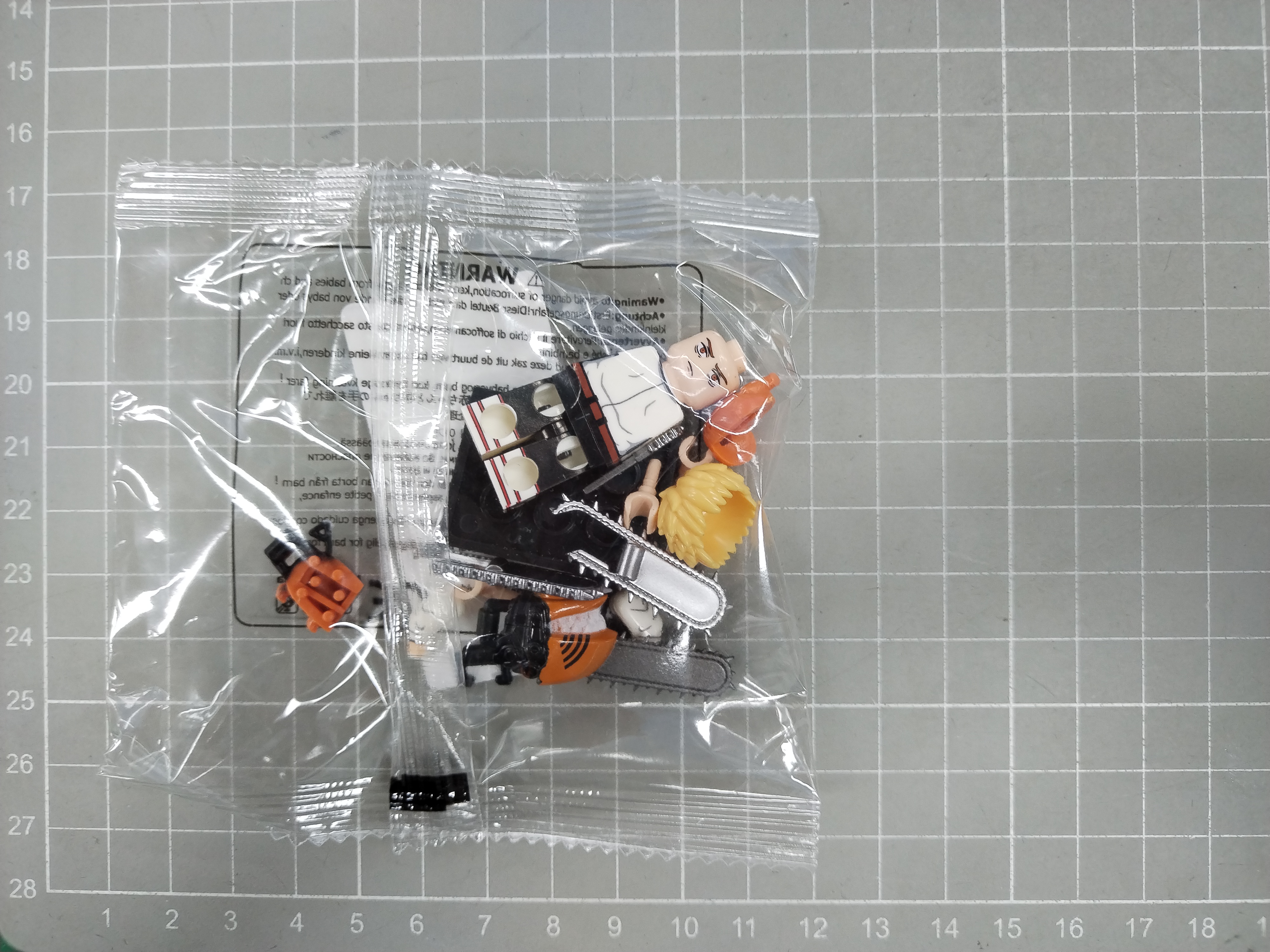 QC Photo - Lego Chainsaw Man Figures