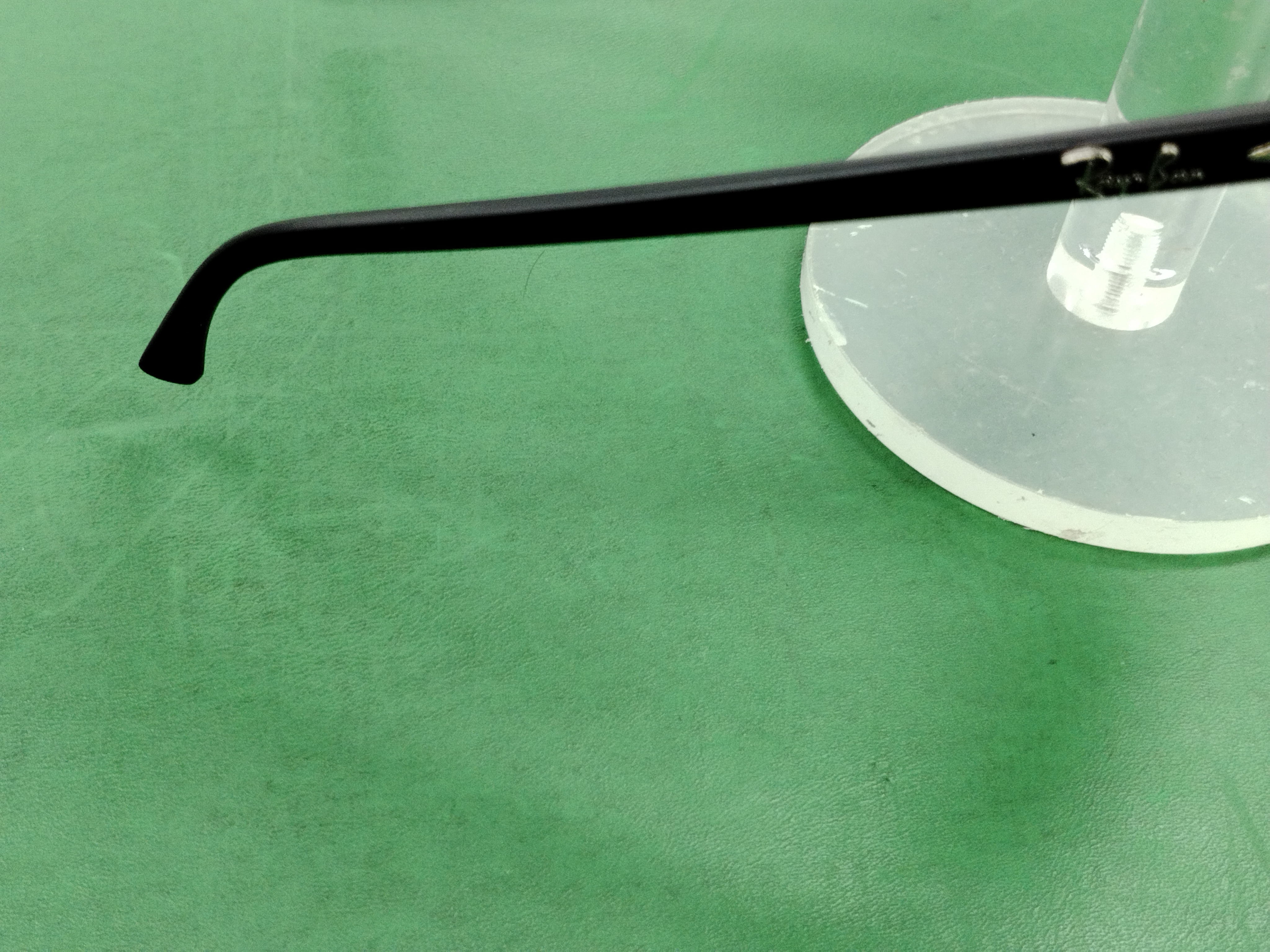 QC Photo - Bunch of UV Protected Ray-Ban Sunglasses