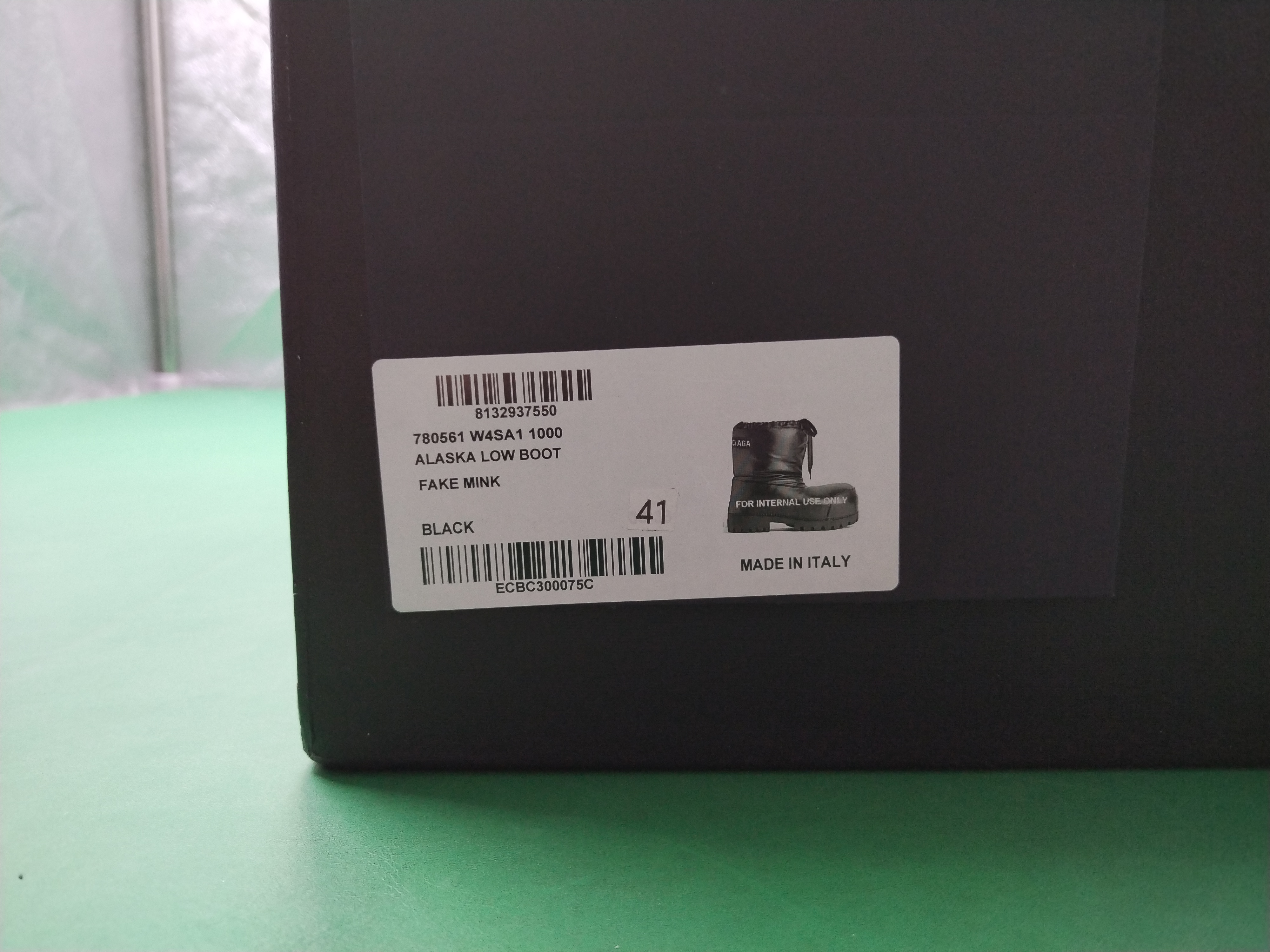 QC Photo - Balenciaga Alaska Ski Boots Black