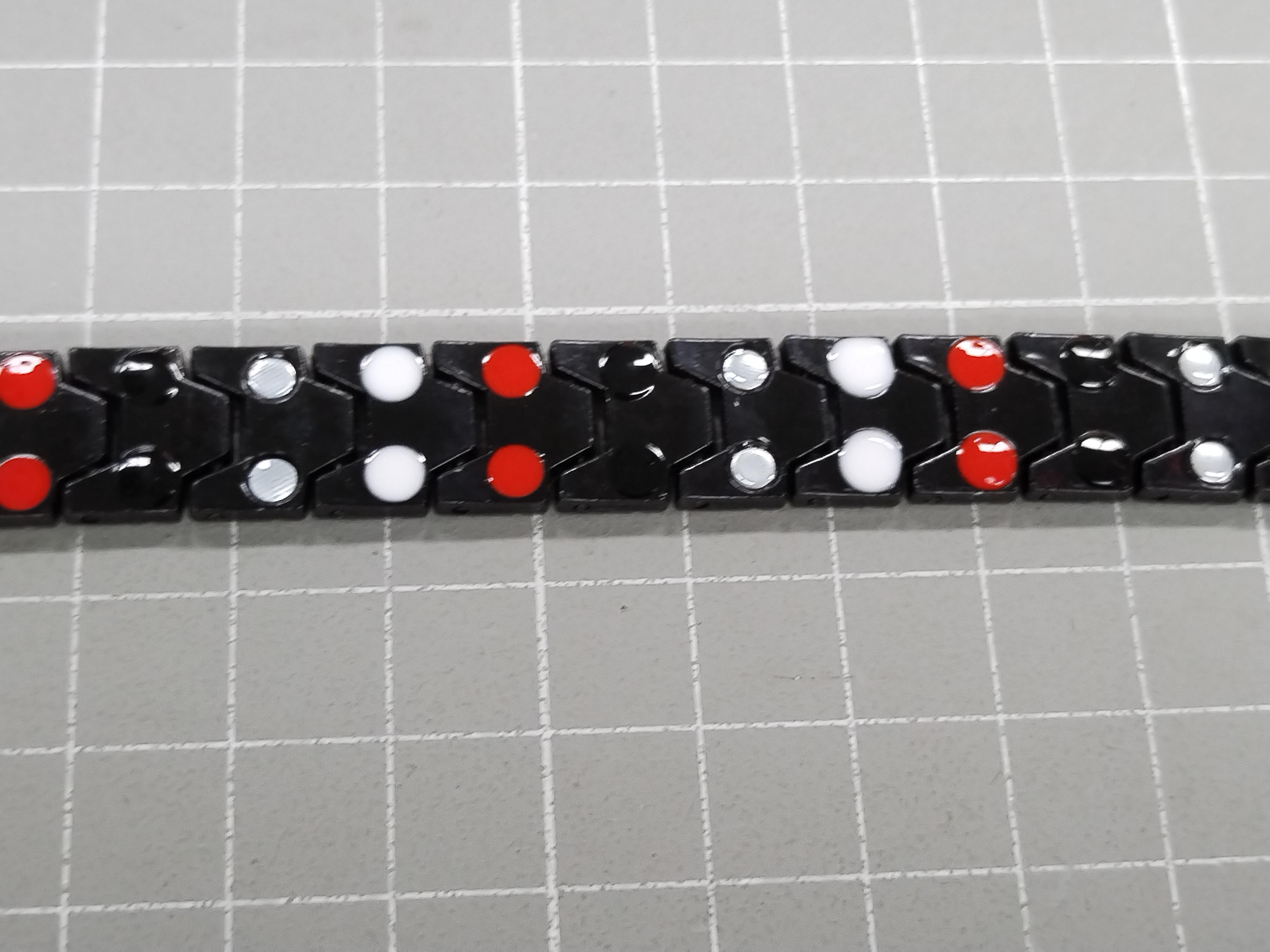 QC Photo - The magnetic bracelet is retro and fashionable 1450