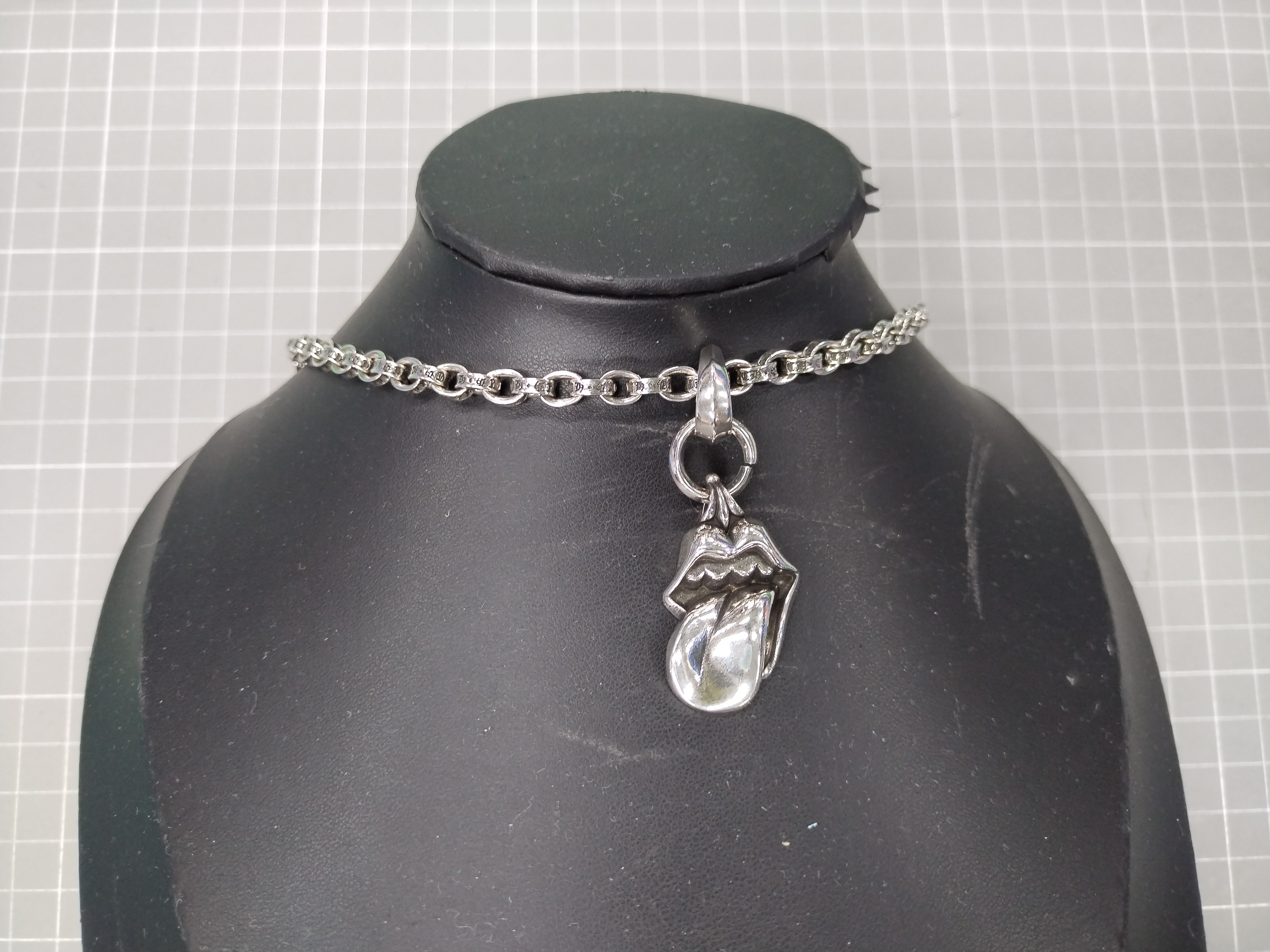 QC Photo - Chrome Hearts Chain + Pendant