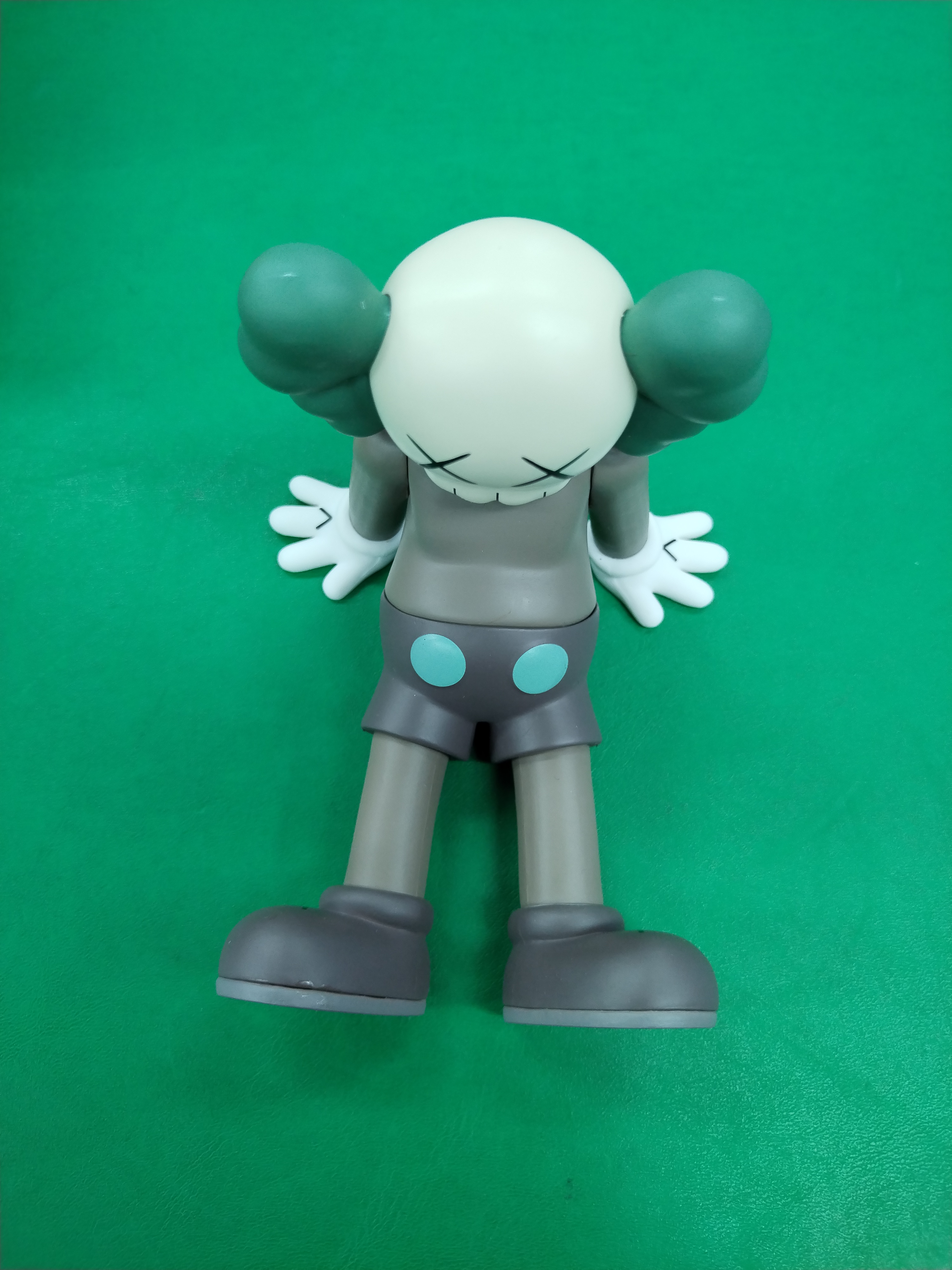QC Photo - Sitting Kaws Figures (3 Variants)