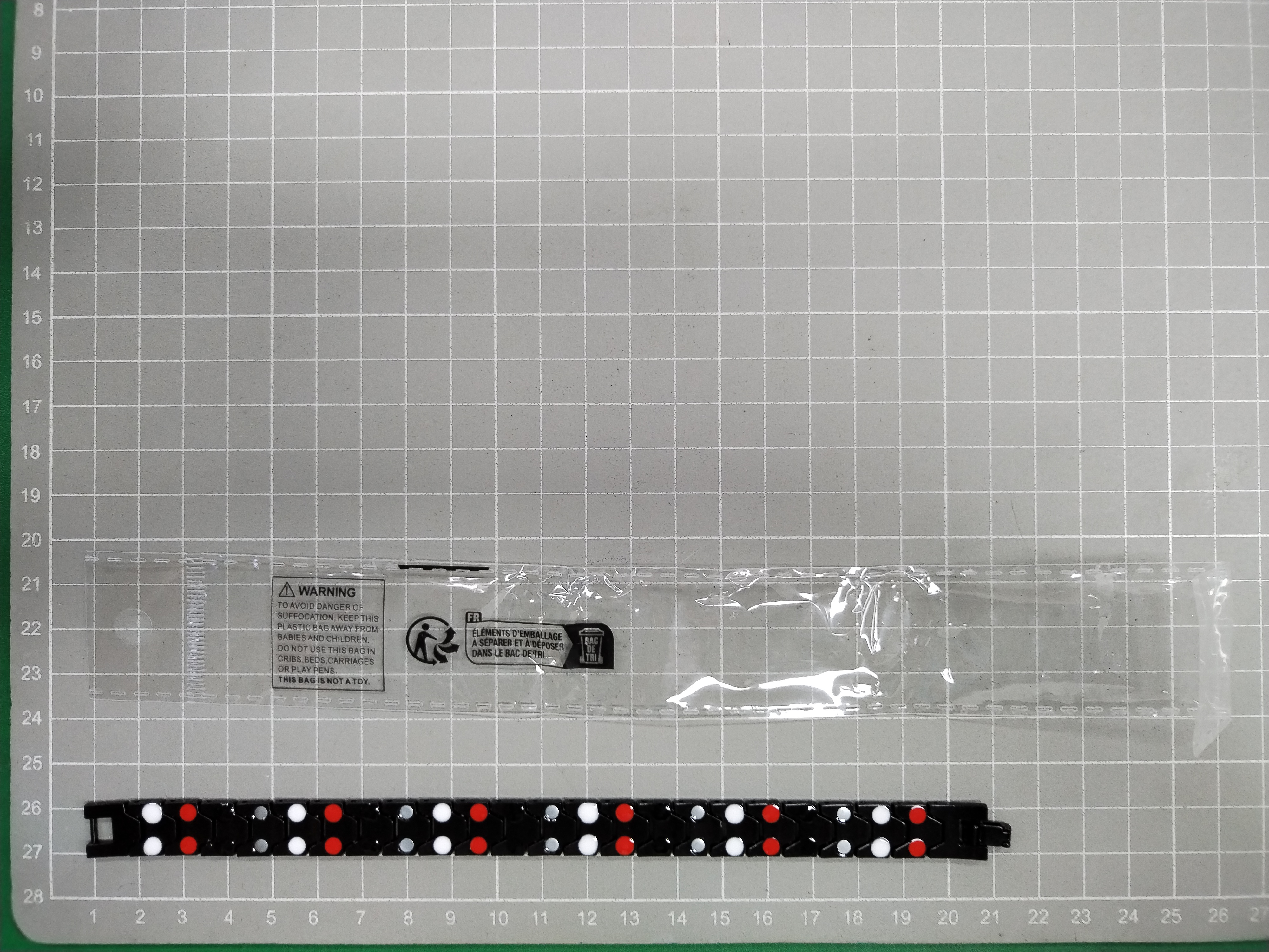 QC Photo - The magnetic bracelet is retro and fashionable 1450