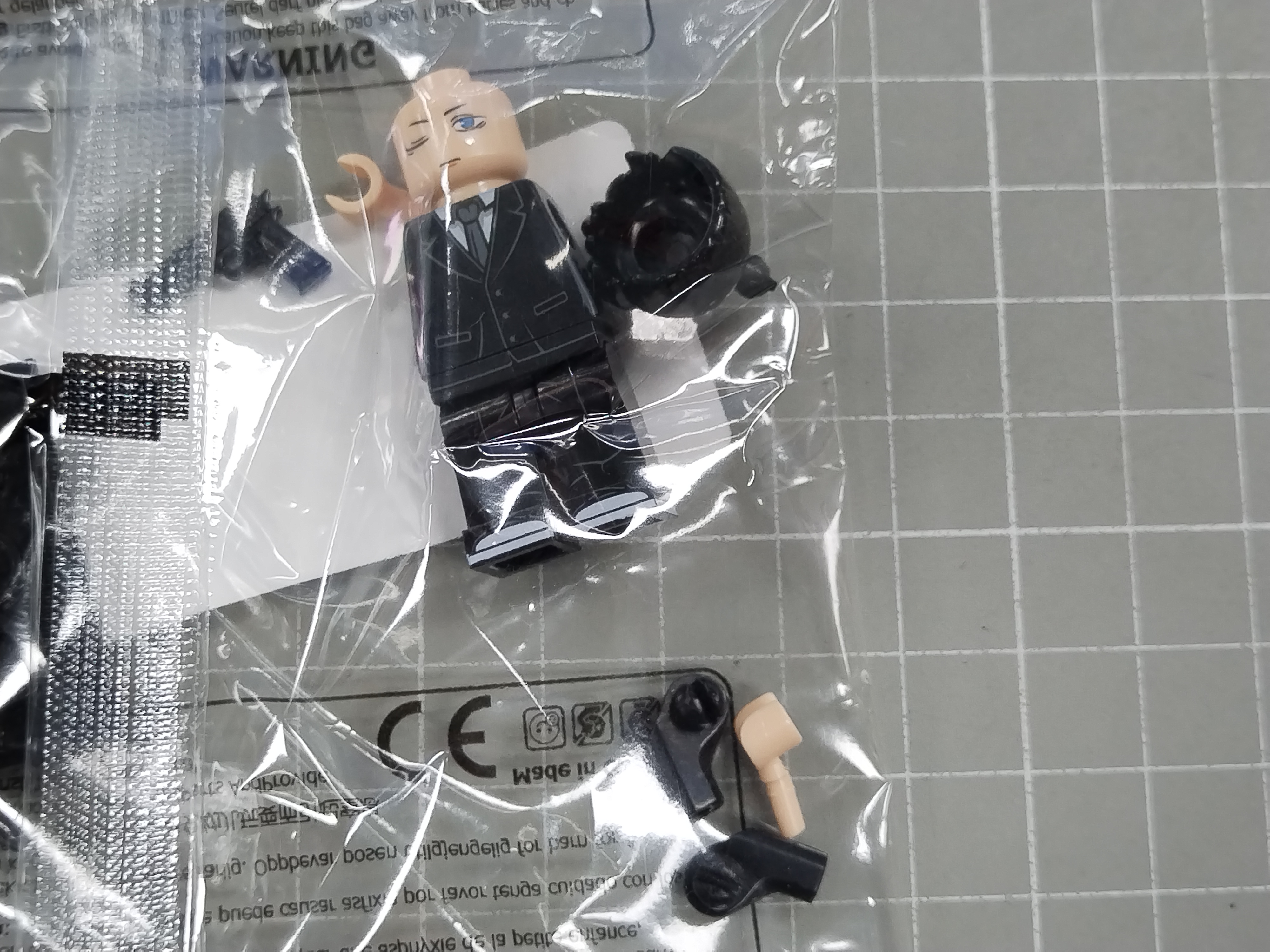 QC Photo - Lego Chainsaw Man Figures