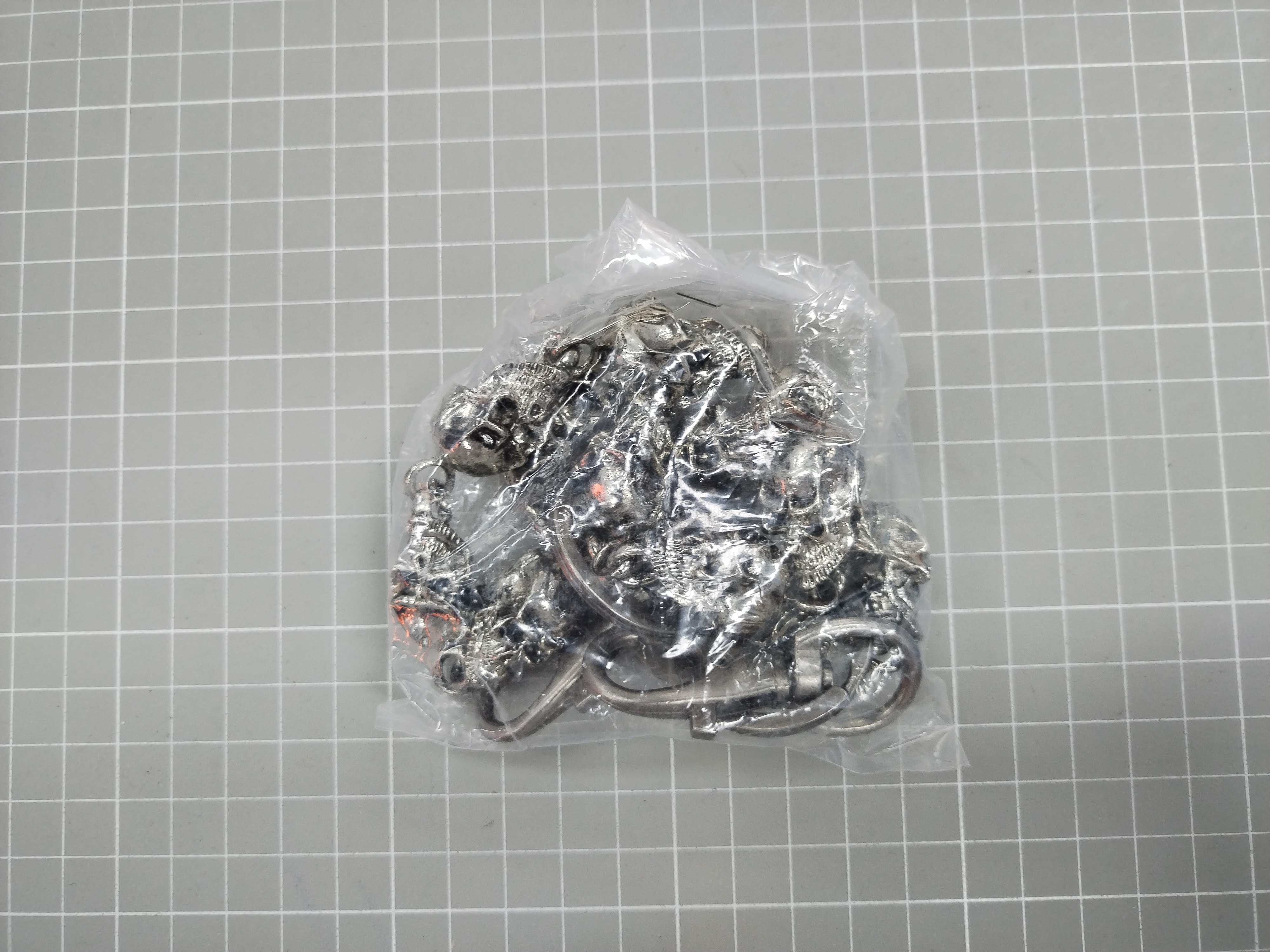 QC Photo - Skull Wallet Chain